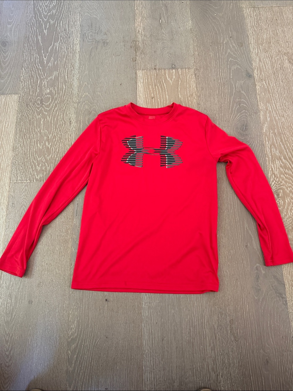 Under Armour Red Long-Sleeve Logo Performance Tee for Kids